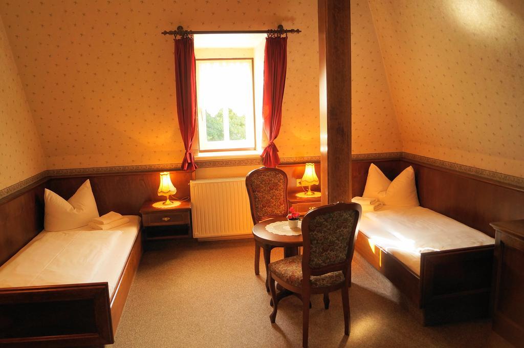 Braugasthof Papiermühle Jena Habitación foto